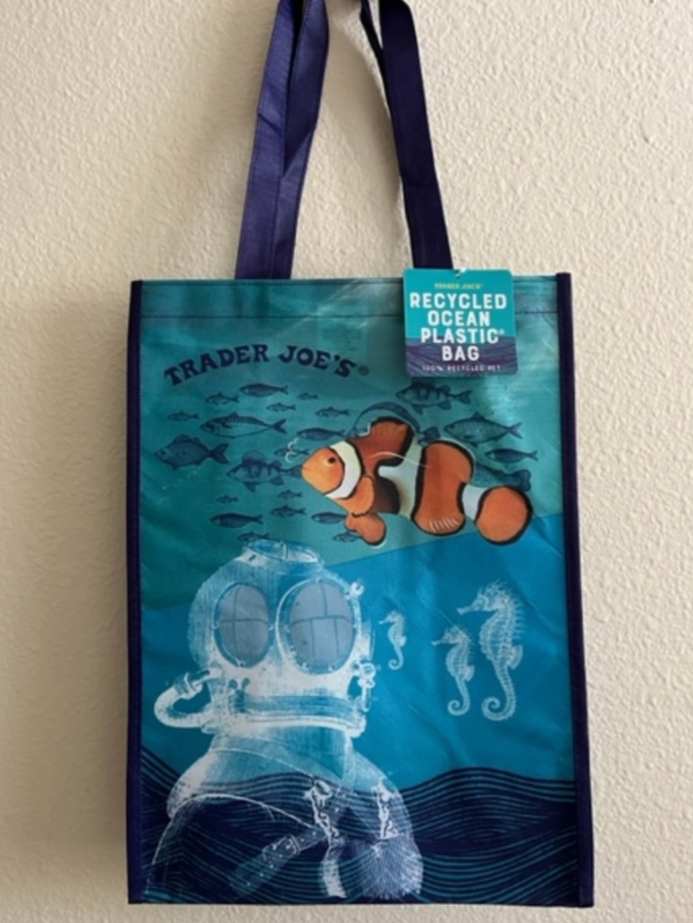 Trader Joe’s Ocean Recycled Plastic Tote Bag Reusable Shopper Clown Fish  NEMO